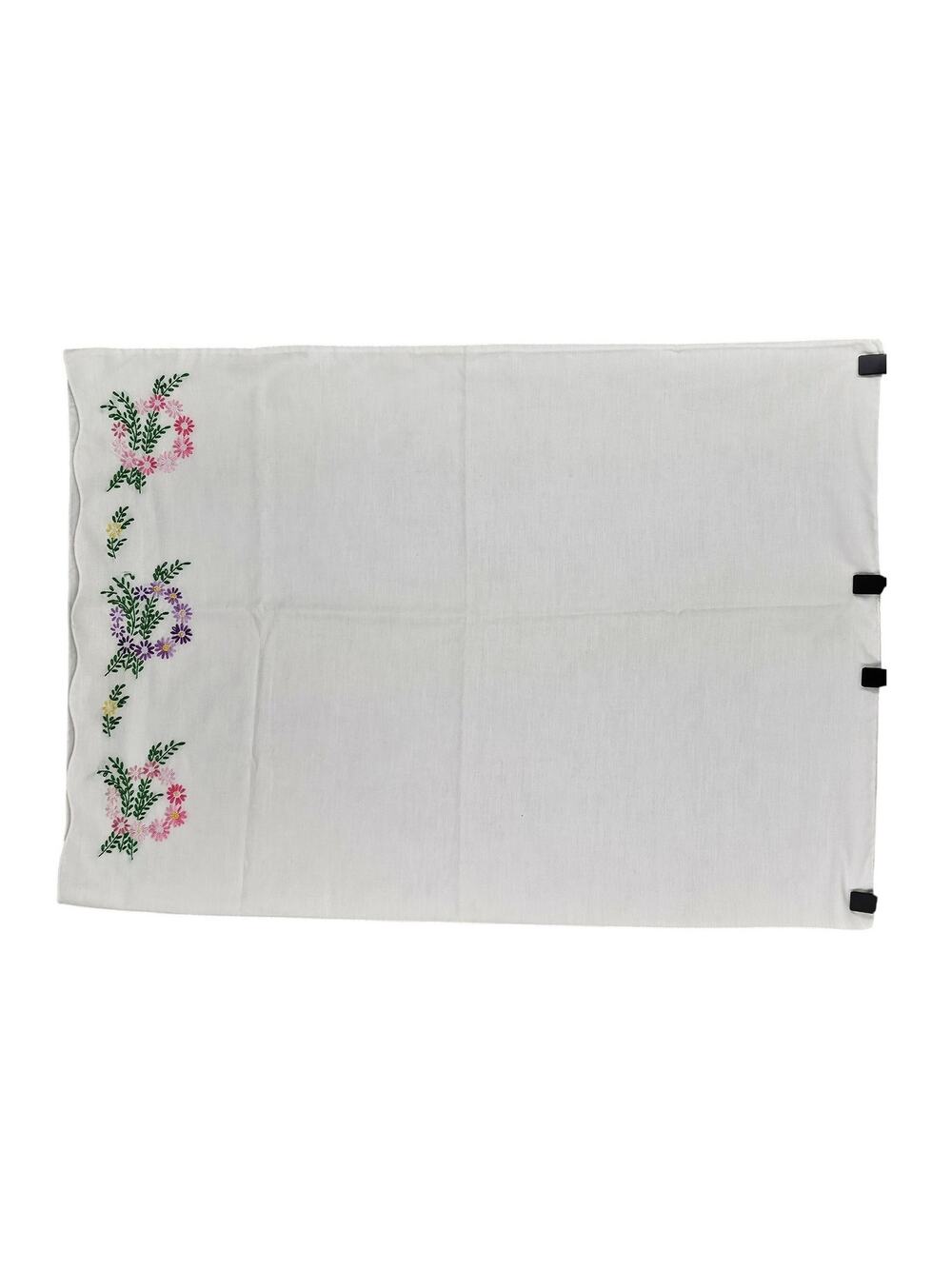 VINTAGE WHITE PILLOWCASE – FLORAL CROSS-STITCH – SCALLOPED EDGE – BOUQUET DESIGN